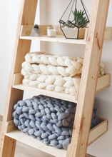 Load image into Gallery viewer, Warm Knitted Blanket